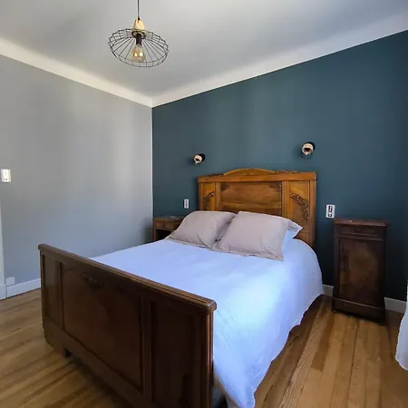 Ferienhaus 6 Pers, 3 Chambres, Au 1er Etage, D'une Maison A Luz Saint Sauveur, Hautes-pyrenees *