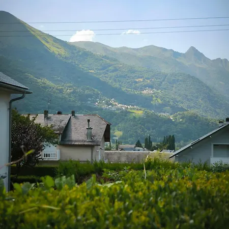 6 Pers, 3 Chambres, Au 1er Etage, D'une Maison A Luz Saint Sauveur, Hautes-pyrenees בית נופש לוז-סן-סובר