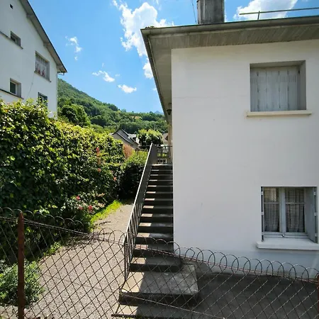 6 Pers, 3 Chambres, Au 1er Etage, D'une Maison A Luz Saint Sauveur, Hautes-pyrenees בית נופש *