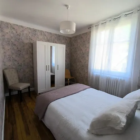 6 Pers, 3 Chambres, Au 1er Etage, D'une Maison A Luz Saint Sauveur, Hautes-pyrenees Feriehus Luz-Saint-Sauveur