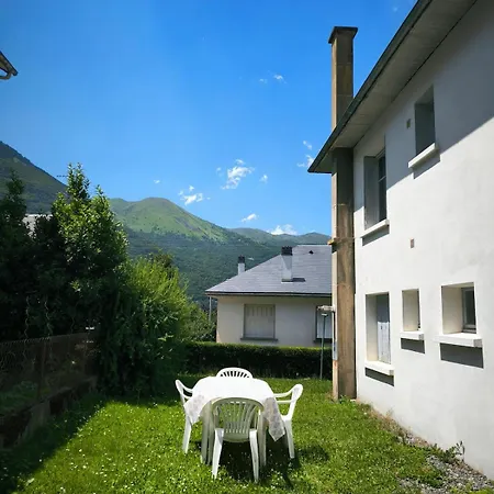 6 Pers, 3 Chambres, Au 1er Etage, D'une Maison A Luz Saint Sauveur, Hautes-pyrenees Feriehus Luz-Saint-Sauveur