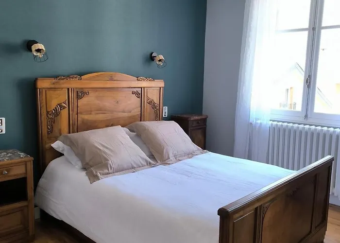 Дом отдыха 6 Pers, 3 Chambres, Au 1er Etage, D'une Maison A Luz Saint Sauveur, Hautes-pyrenees Люс-Сен-Совёр