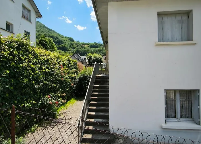 6 Pers, 3 Chambres, Au 1er Etage, D'une Maison A Luz Saint Sauveur, Hautes-pyrenees Дом отдыха *